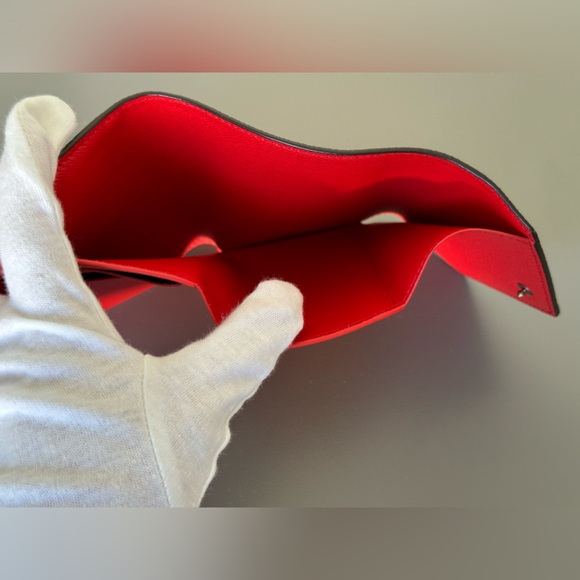 Louis Vuitton Escale Victorine Compact Red and Pink Wallet (NWOT) - Picture 5 of 15